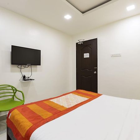 Hotel Amber Suite Near Mumbai Airport Kültér fotó
