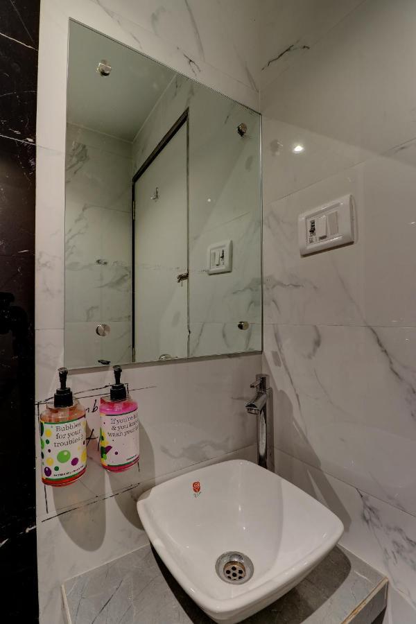 Hotel Amber Suite Near Mumbai Airport Kültér fotó